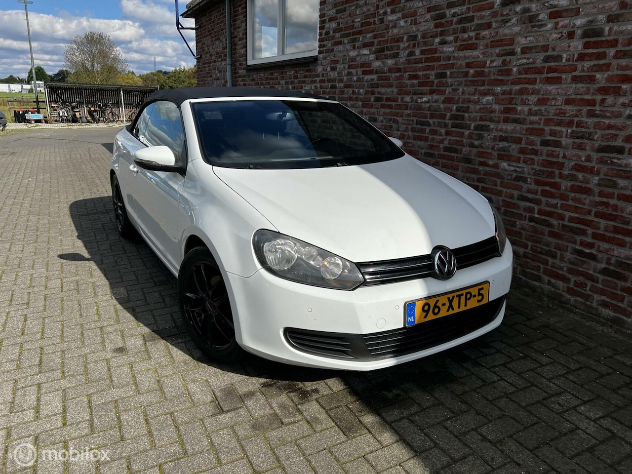 Volkswagen Golf - 1.6 TDI Trendline BlueMotion 1.6 TDI Trendline BlueMotion - AutoWereld.nl