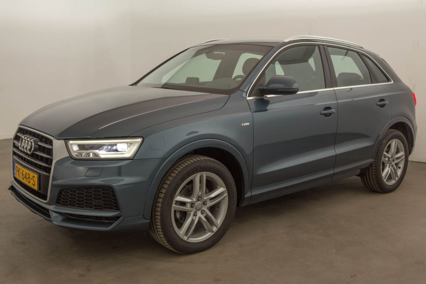 Audi Q3 - 2.0 TFSI Quattro Automaat Sport S Line Edition - AutoWereld.nl