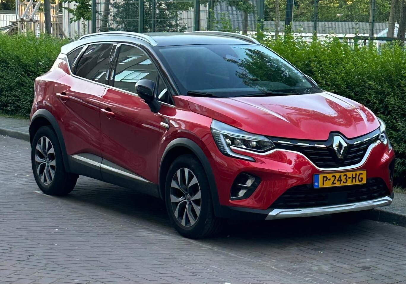 Renault Captur - 1.3 TCe 140 Intens - AutoWereld.nl