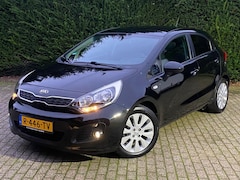 Kia Rio - 1.4 CVVT ExecutiveLine|PDC|Clima|