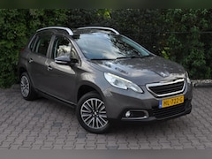 Peugeot 2008 - 1.2 VTi Active Pack Premium. Navigatie. Cruise control. Hoge instap