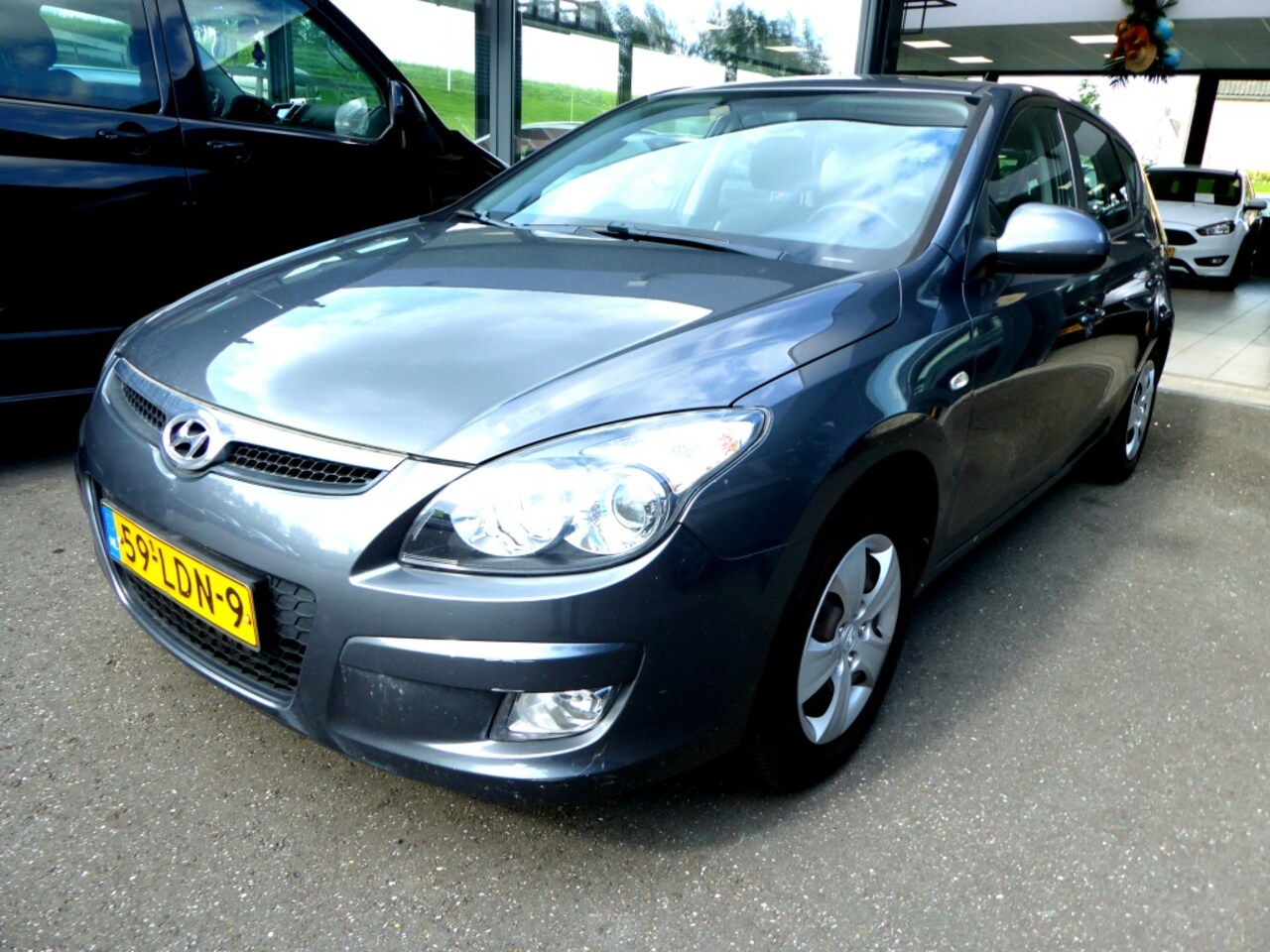 Hyundai i30 - Dynamic 1.4 Airco/Nw APK/Afn Trekh - AutoWereld.nl