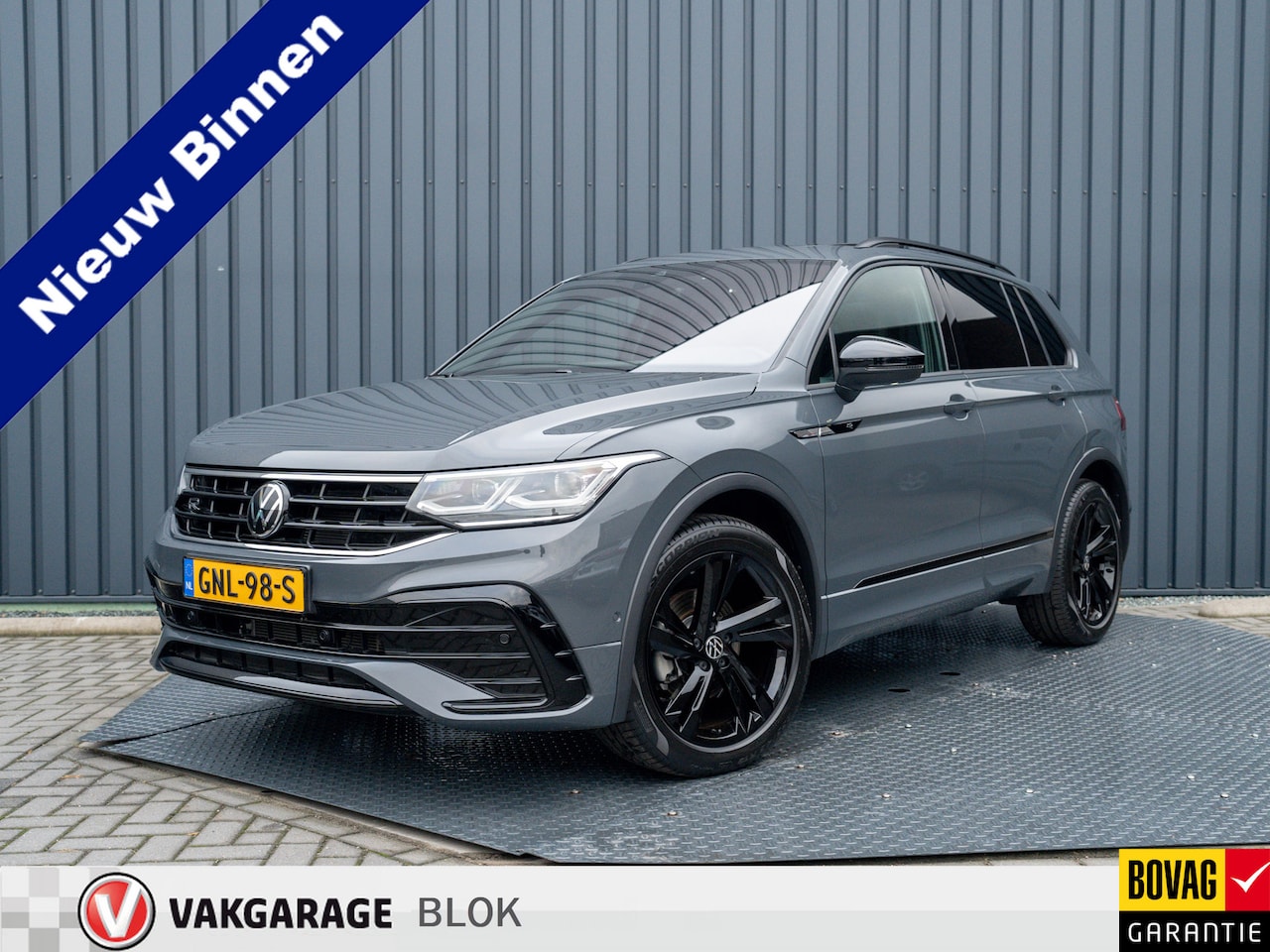 Volkswagen Tiguan - 1.5 TSI R-Line Business | Panodak | Trekhaak | Harman/Kardon | IQ Light | Camera | Prijs R - AutoWereld.nl