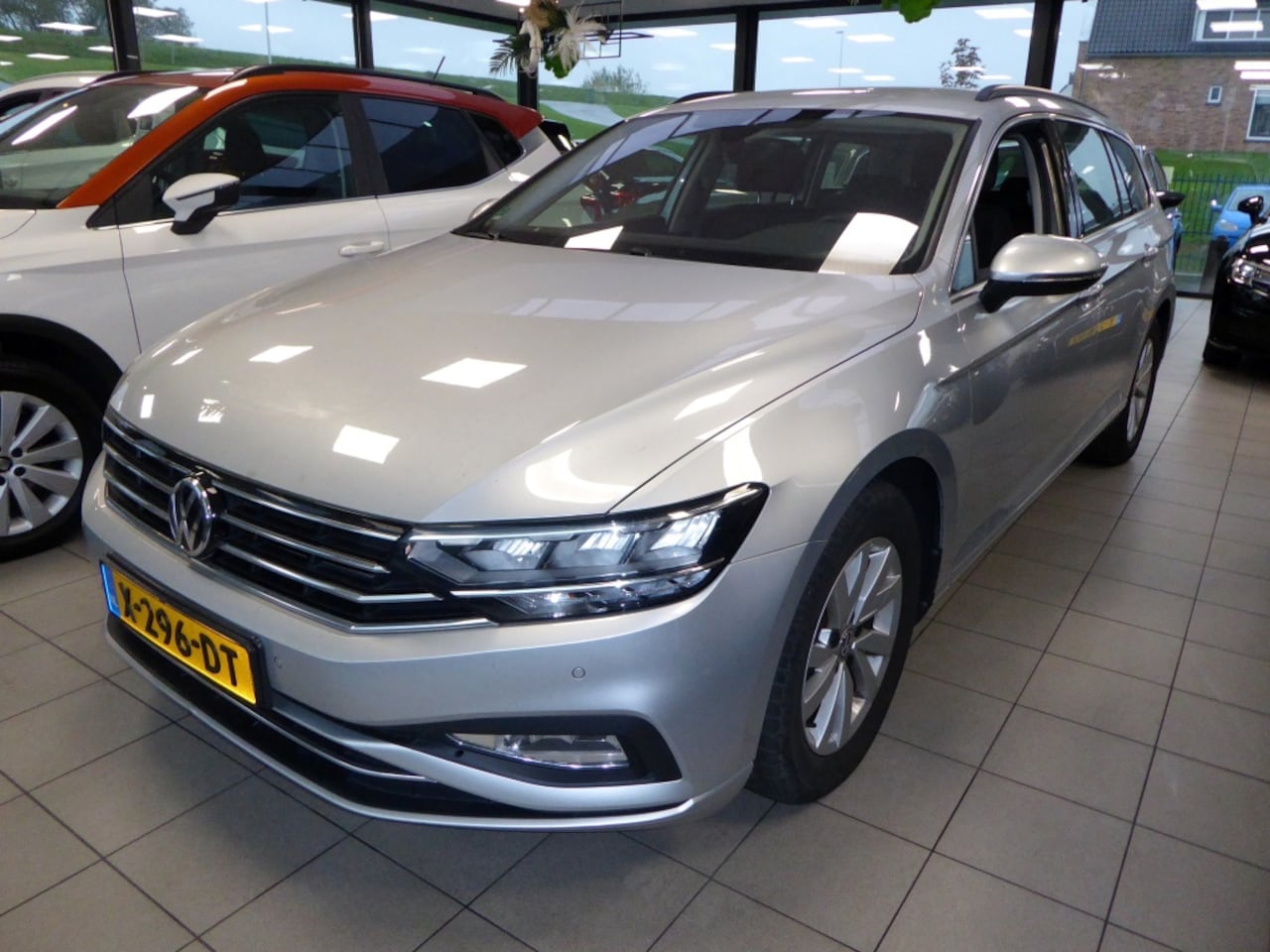 Volkswagen Passat Variant - 1.5 TSI ACT Comf.Navi-Cam/DSG7. - AutoWereld.nl