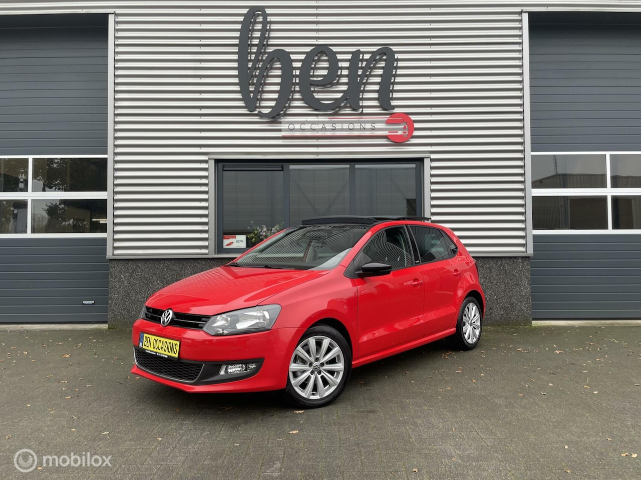 Volkswagen Polo - 1.2 TSI Highline 105PK AUT PANO - AutoWereld.nl