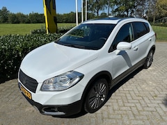 Suzuki SX4 S-Cross - 1.6 Exclusive Pano / Keyless / Camera