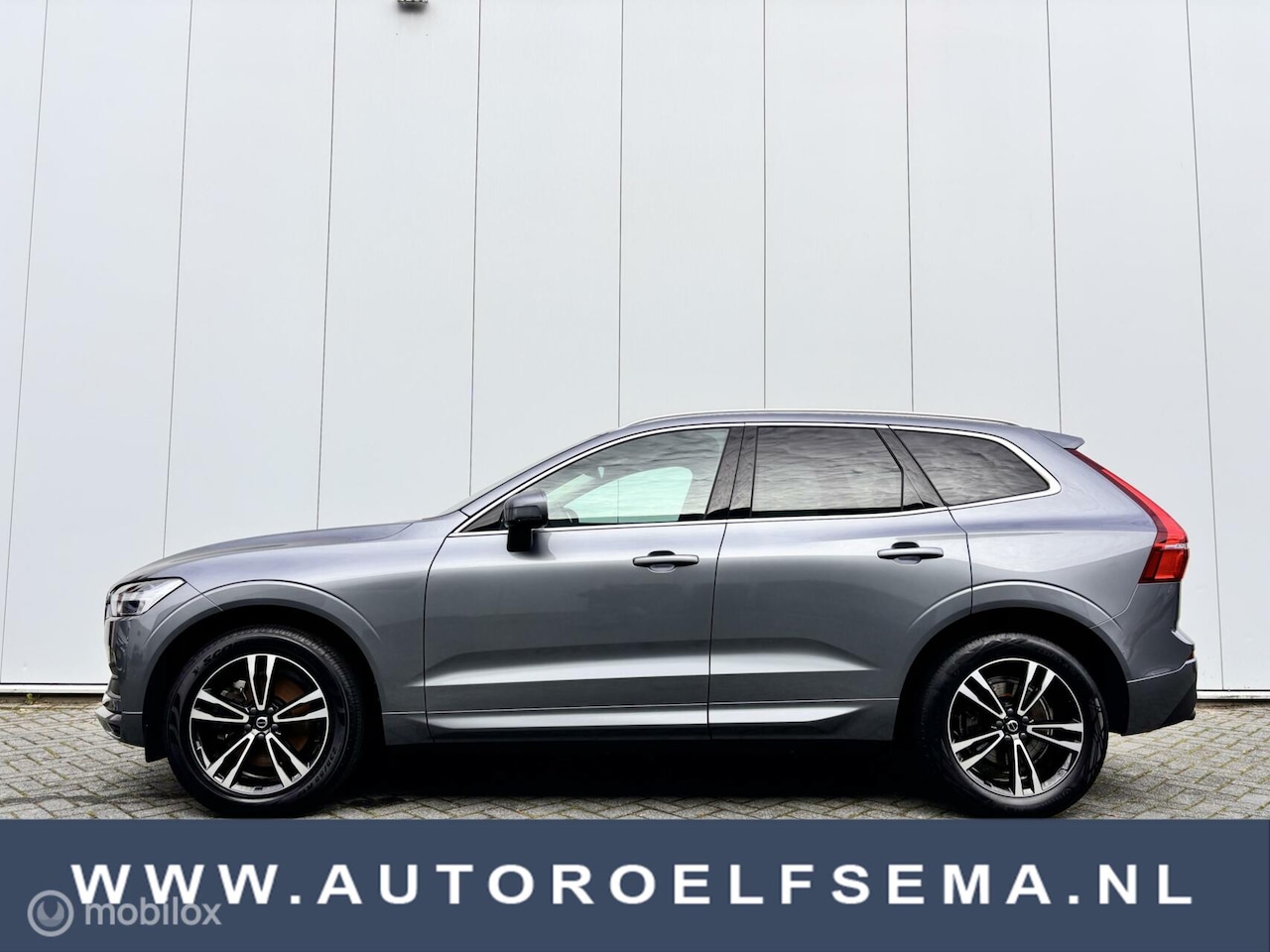 Volvo XC60 - B5 Inscription|ACC|PILOT|LEER|CAMERA|ST/ST.VERW - AutoWereld.nl