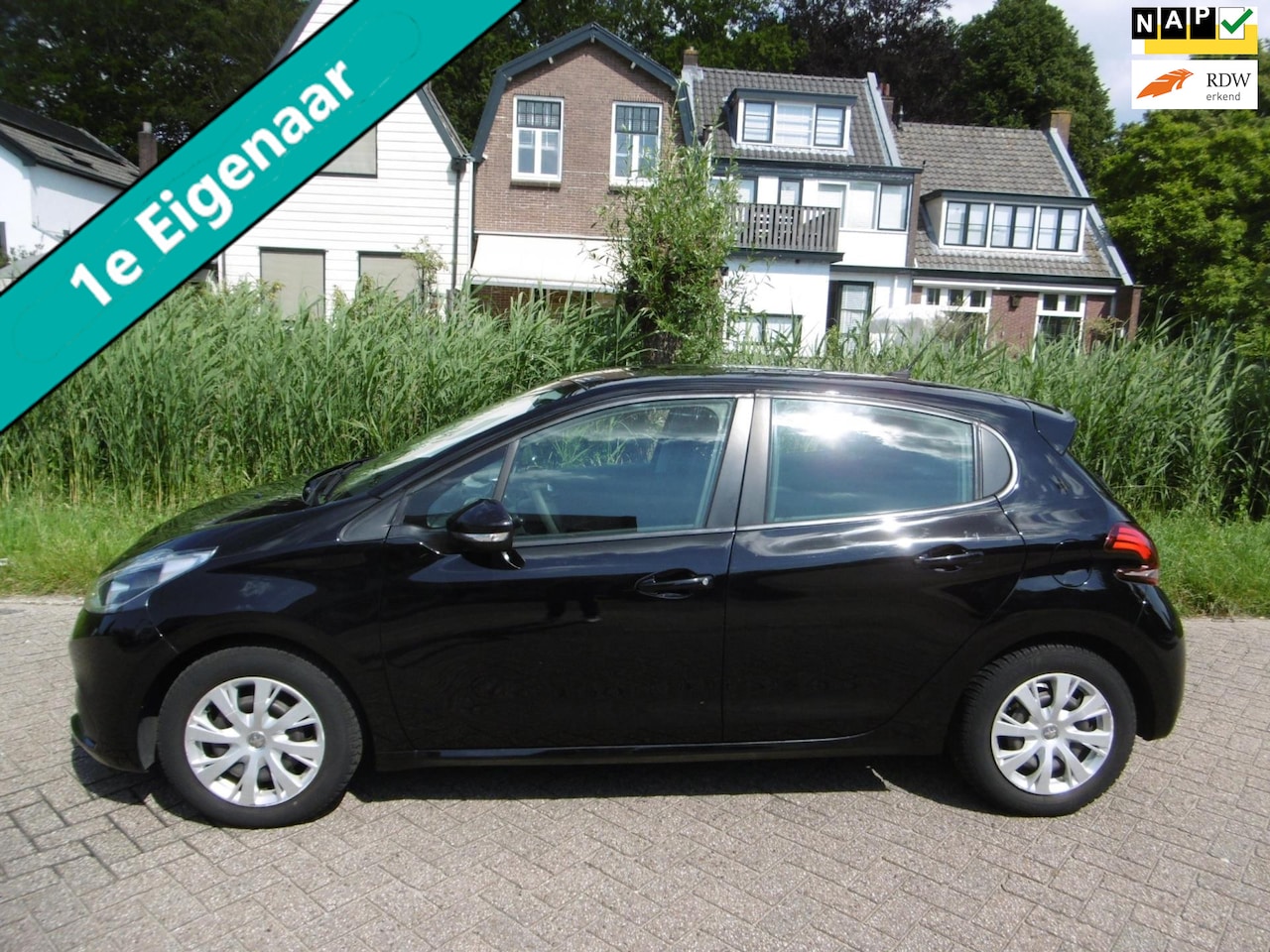 Peugeot 208 - 1.2 PureTech 82pk 5-deurs Airco Cruise Navi 1e eigenaar Historie - AutoWereld.nl