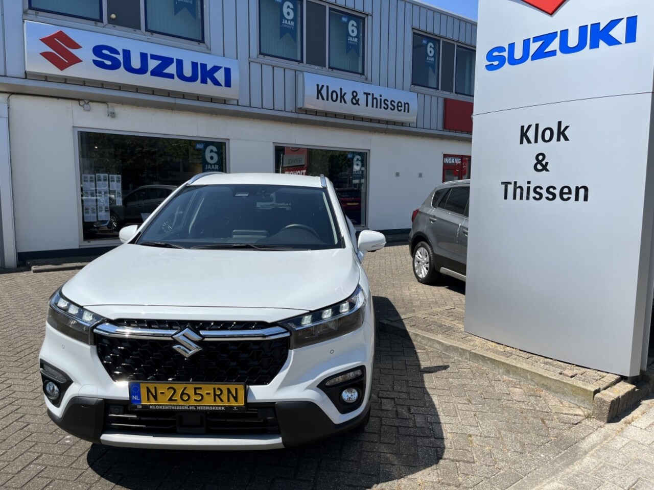 Suzuki S-Cross - 1.4 B.jet Style SH Leer Navi 360 graden camera PDCv+a LMV - AutoWereld.nl