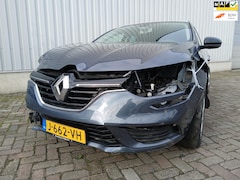 Renault Mégane Estate - 1.3 TCe Limited - Frontschade - Links Achter Schade - BPM