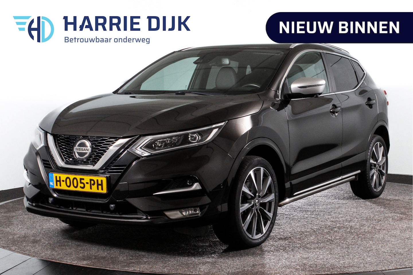 Nissan Qashqai - 1.3 DIG-T Tekna + | Pano | Adapt.Cruise | Stoelverwarming | 360 Camera | PDC | NAV + App.C - AutoWereld.nl