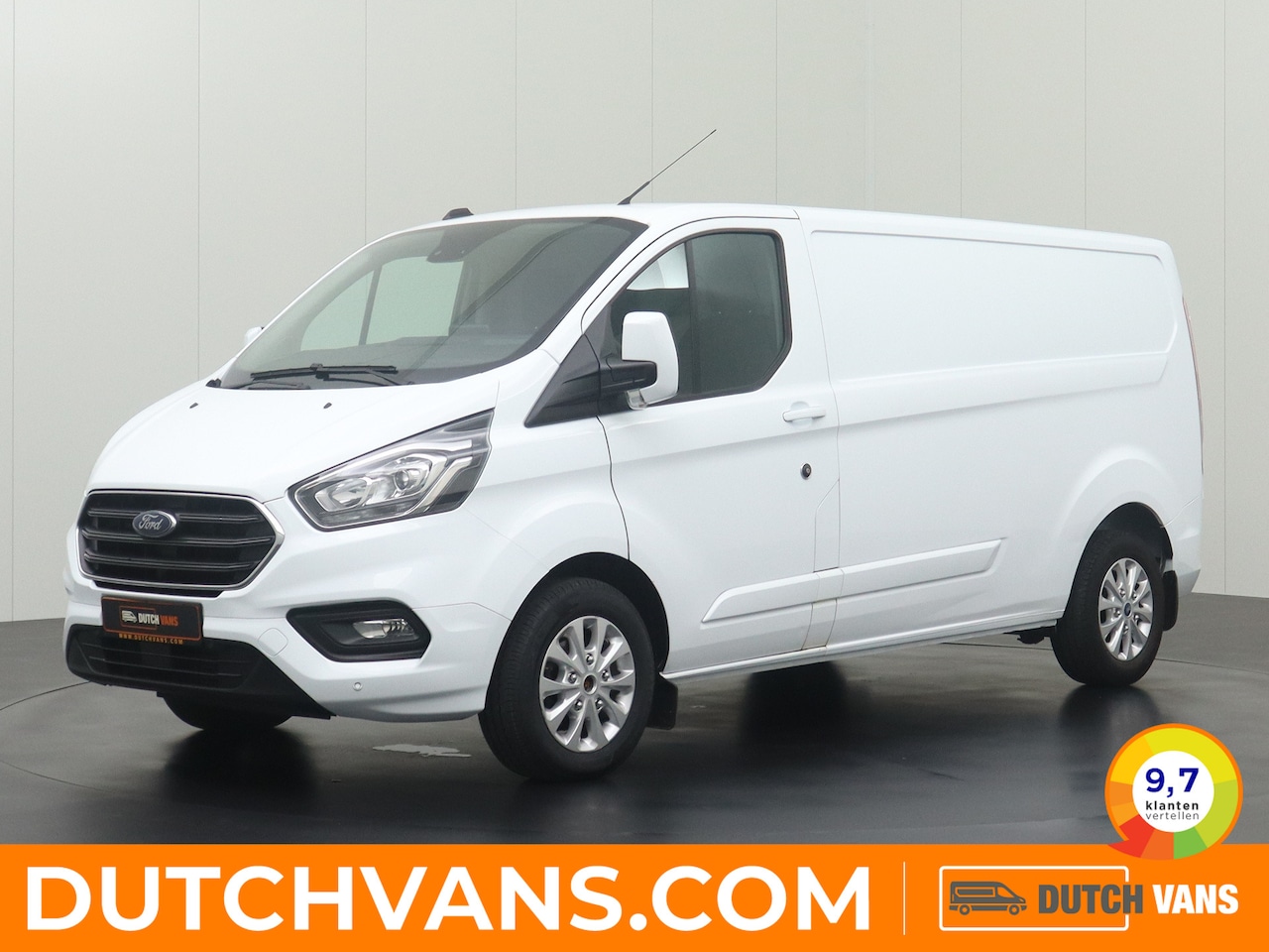 Ford Transit Custom - 2.0TDCI 130PK Lang Limited | Multimedia | Airco | Cruise | Betimmering | 3-Persoons - AutoWereld.nl