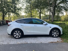 Tesla Model Y - RWD afneembare trekhaak, allseason Michelin banden