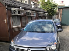 Opel Astra - 1.4 Enjoy