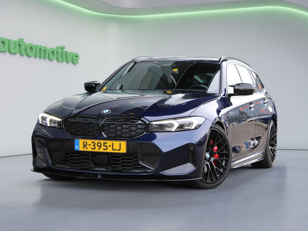 BMW 3-serie Touring - M340i xDrive AC-SCHNITZER| NL-AUTO| PANO | HEADUP| 360 | NIEUW - AutoWereld.nl