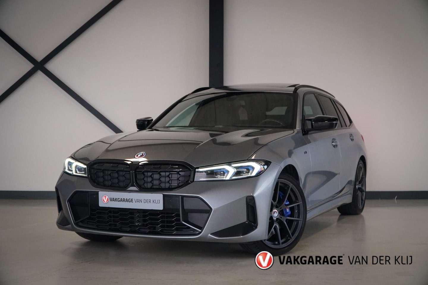 BMW 3-serie Touring - M340i xDrive M-Sport | Panorama | Trekhaak | Head-Up | Memory Seat | Leder | Camera | - AutoWereld.nl