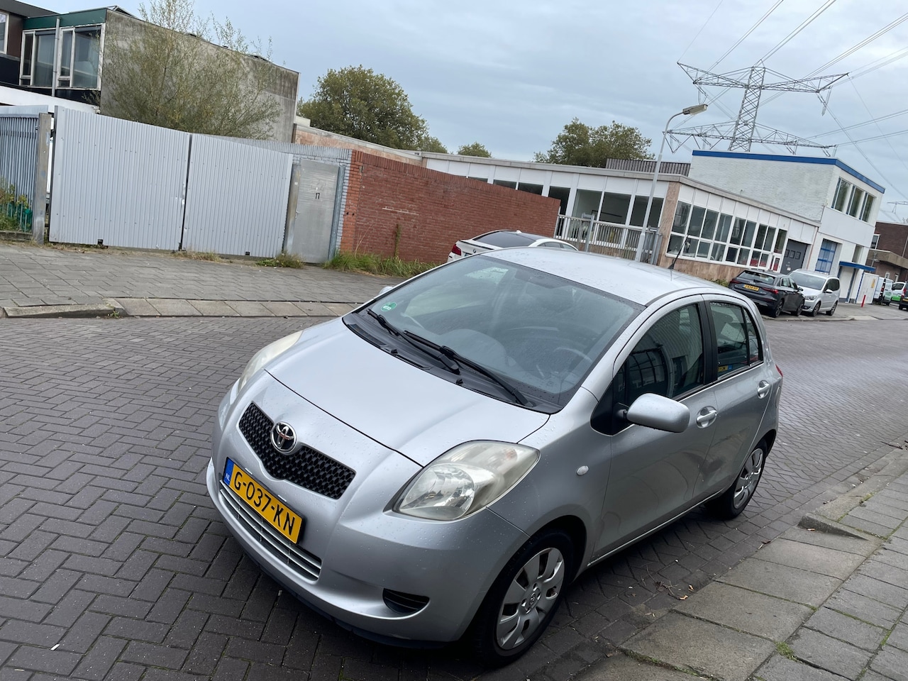 Toyota Yaris - 1.3 VVTi Sol MMT 1.3 VVTi Sol MMT - AutoWereld.nl