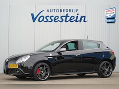 Alfa Romeo Giulietta - 1.7 TBi Quadrifoglio Verde / Automaat / Leder&Alcantara / Cruise / Stoelverwarming / 83dkm