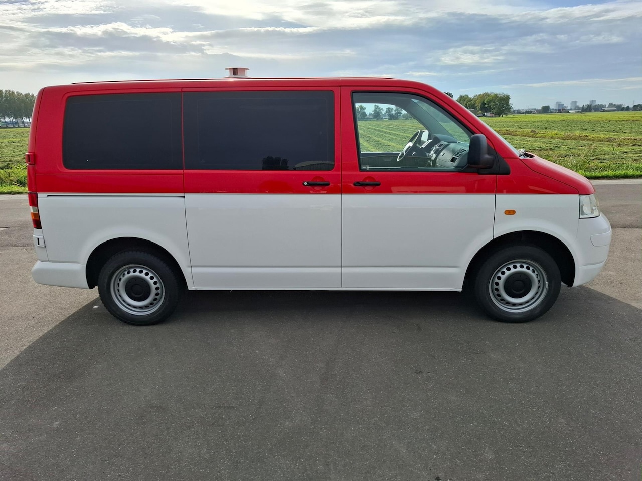 Volkswagen Transporter - 2.0 300 2.0 300 - AutoWereld.nl