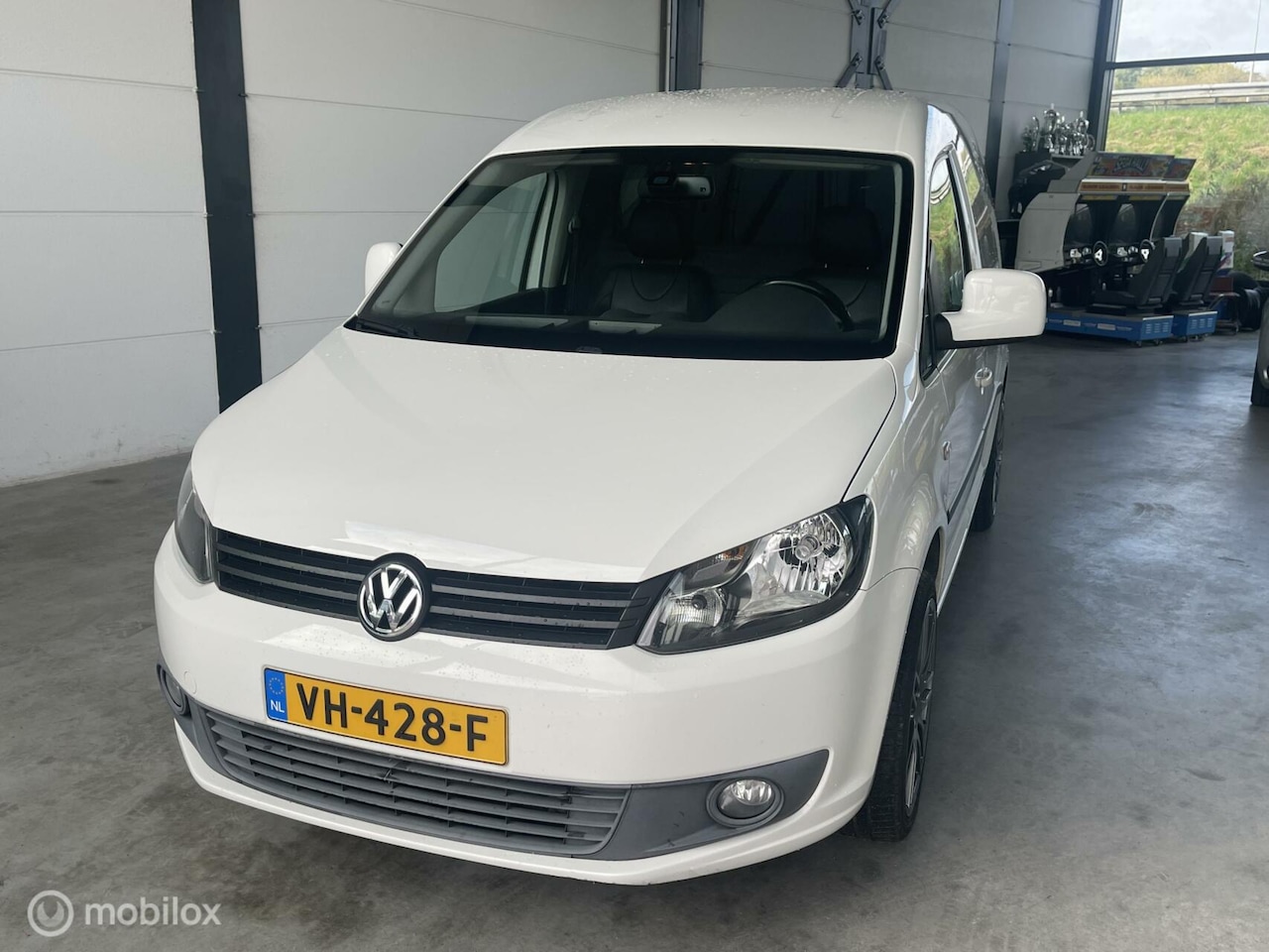 Volkswagen Caddy - Bestel 1.6 TDI BMT airco leer nav - AutoWereld.nl