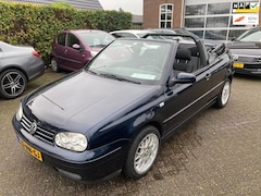 Volkswagen Golf Cabriolet - 2.0 Trendline Bj 2001 APK TOT 05-2025, Inruil is mogelijk