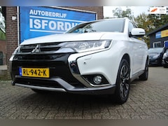 Mitsubishi Outlander - 2.0 PHEV instyle+