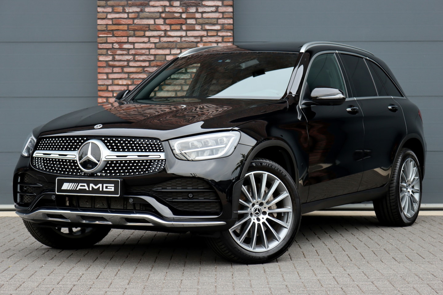 Mercedes-Benz GLC-klasse - 300de 4-MATIC AMG Line Aut9 | Panoramadak | Distronic+ | Surround Camera | Keyless Go | DA - AutoWereld.nl