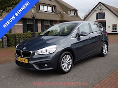 BMW 2-serie Active Tourer - 220i SPORTLEER/TREKHAAK/LED/CAMERA 1e EIGENAAR