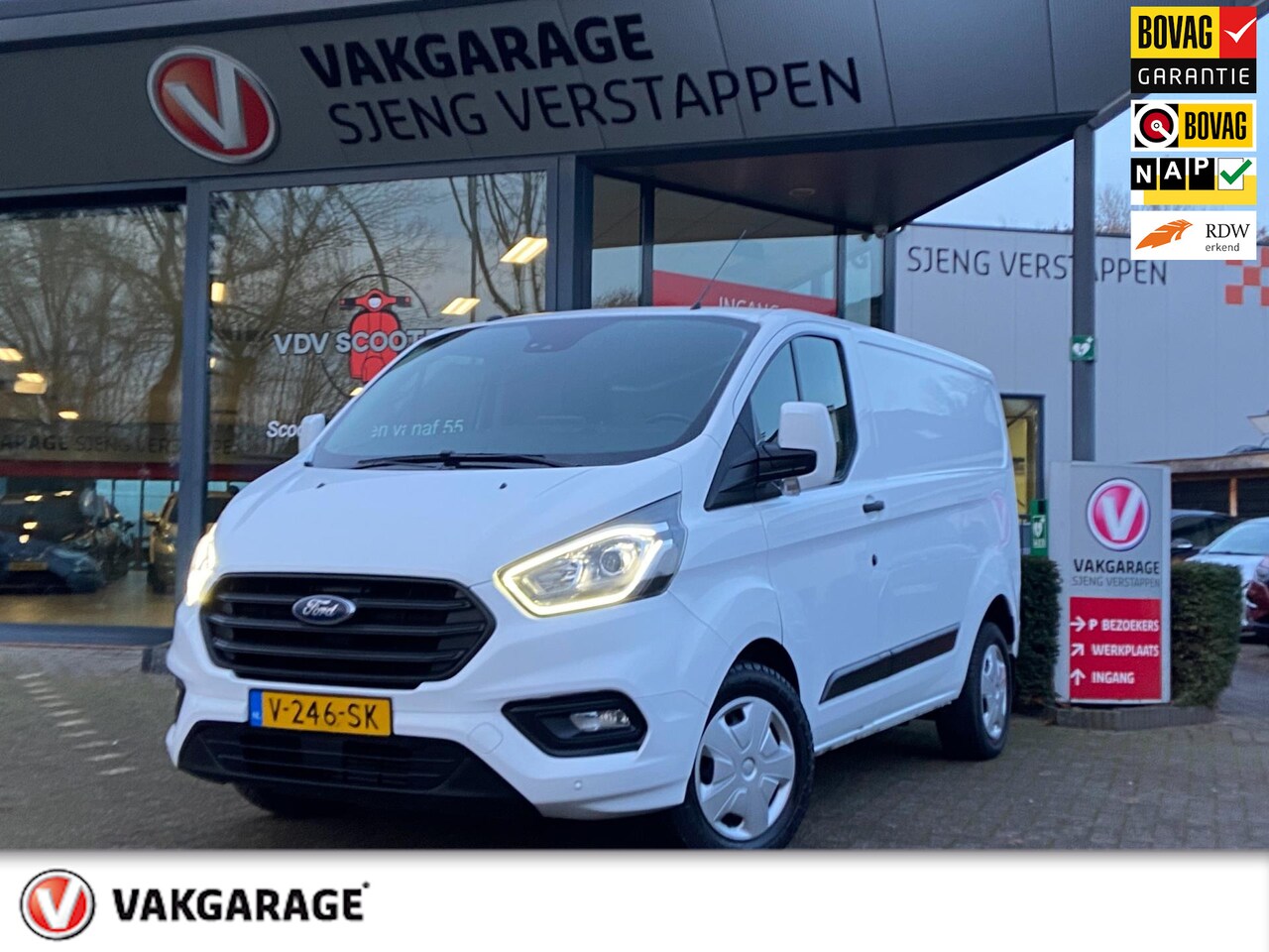 Ford Transit Custom - 340 2.0 TDCI L1H1 Trend autm.12 maanden Bovag rijklaarprijs !! - AutoWereld.nl