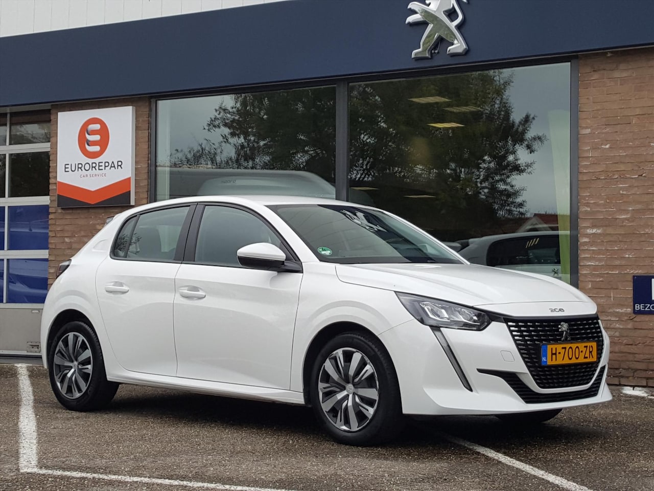 Peugeot 208 - 1.2 PureTech 100pk Active AIRCO | Cruise control Navigatie via Apple Carplay & Android aut - AutoWereld.nl