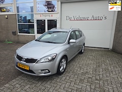 Kia Cee'd Sporty Wagon - 1.4 CVVT Navigator Plus Pack /NL-auto