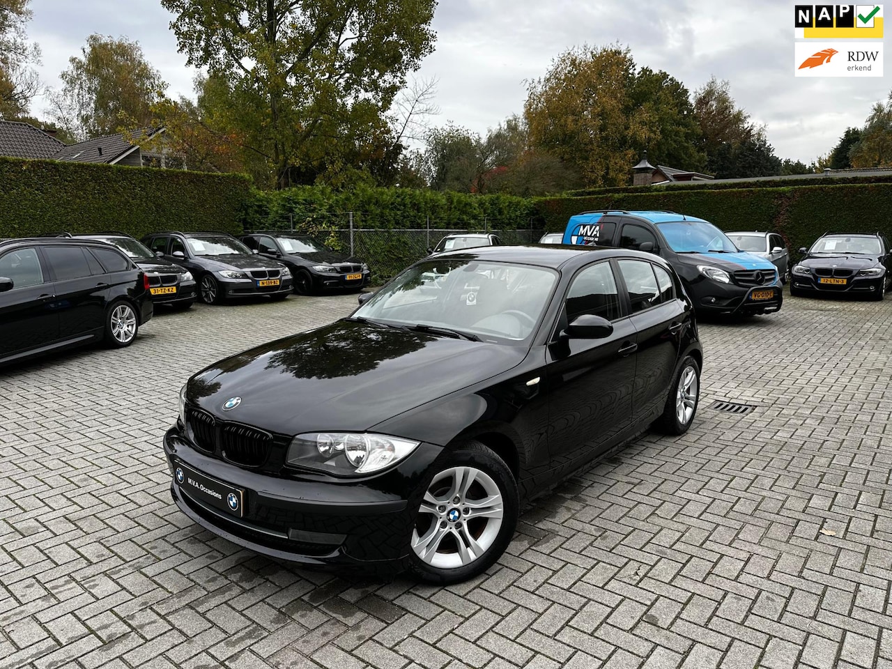 BMW 1-serie - 118i Executive|Nwe Ketting|Airco|6-bak|Nette staat.. - AutoWereld.nl