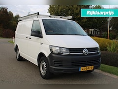 Volkswagen Transporter - 2.0 TDI 102pk L1H1 Trend airco/cruise/trekhaak/imperiaal