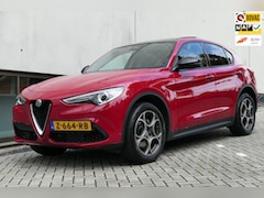 Alfa Romeo Stelvio - 2.0 T AWD Super 300pk Automaat Leder Cruise Panodak Navi