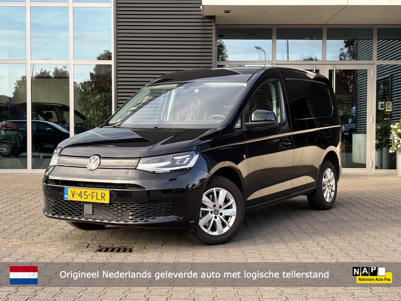 Volkswagen Caddy Cargo - 2.0 TDI Style | Automaat | Trekhaak | NL-auto - AutoWereld.nl