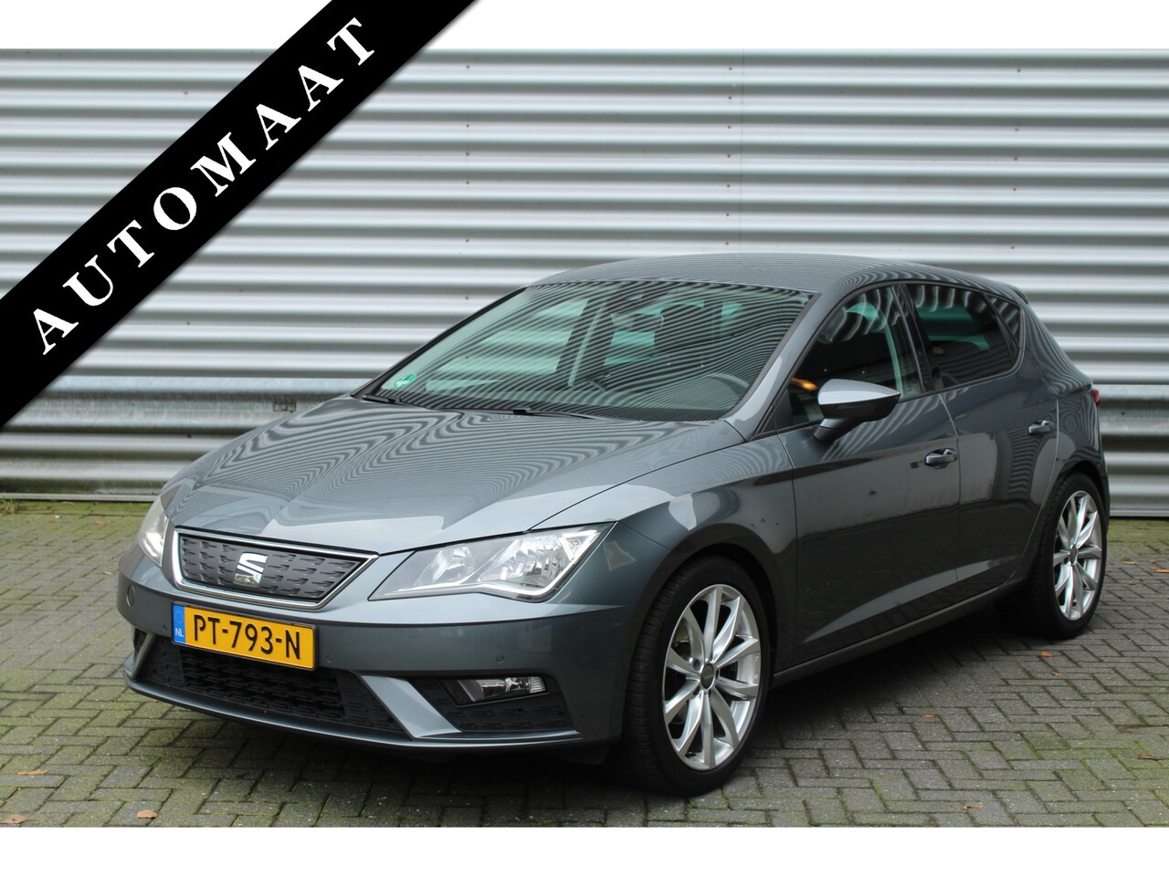 Seat Leon - 1.0 TSI 116pk Style Business Intense DSG7 NL-Auto NAP Clima Cruise Navi PDC LMV - AutoWereld.nl