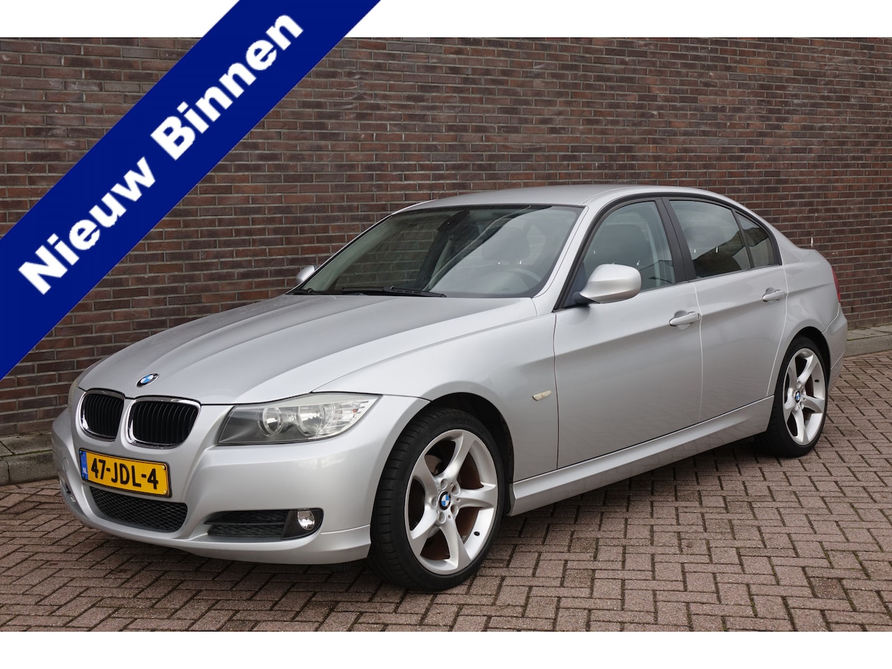 BMW 3-serie - 316i Black & Silver Line, keurige auto Super zuinig - AutoWereld.nl