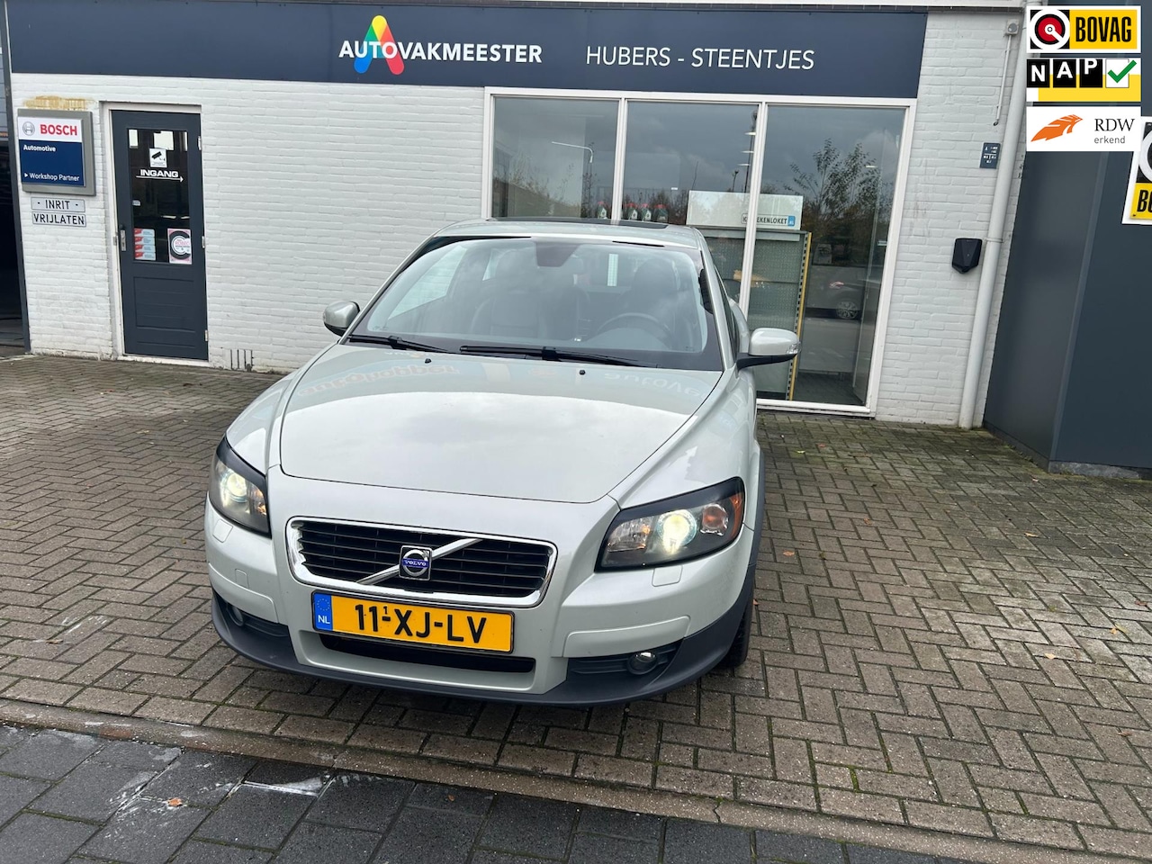 Volvo C30 - 2.4i Summum 2.4i Summum - AutoWereld.nl