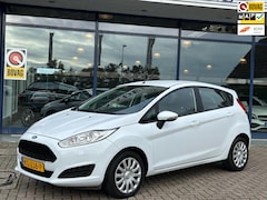 Ford Fiesta - 1.0 Style Essential 5Drs Navi Airco Bluetooth Isofix NAP NL-Auto Zerr Nette Staat