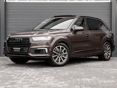 Audi Q7 - 3.0 TDI e-tron quattro S-Line Pano Bose Trekhaak Virtual Leer Sfeer