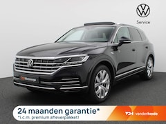 Volkswagen Touareg - 3.0 TSi eHybrid Elegance 4MOTION 340PK DSG Panoramadak, trekhaak, 360 gr. camera, leder, s