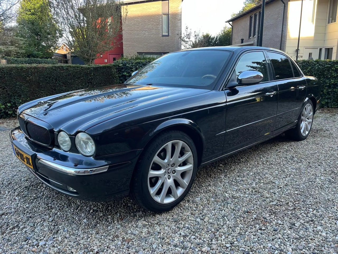 Jaguar XJ - AutoWereld.nl