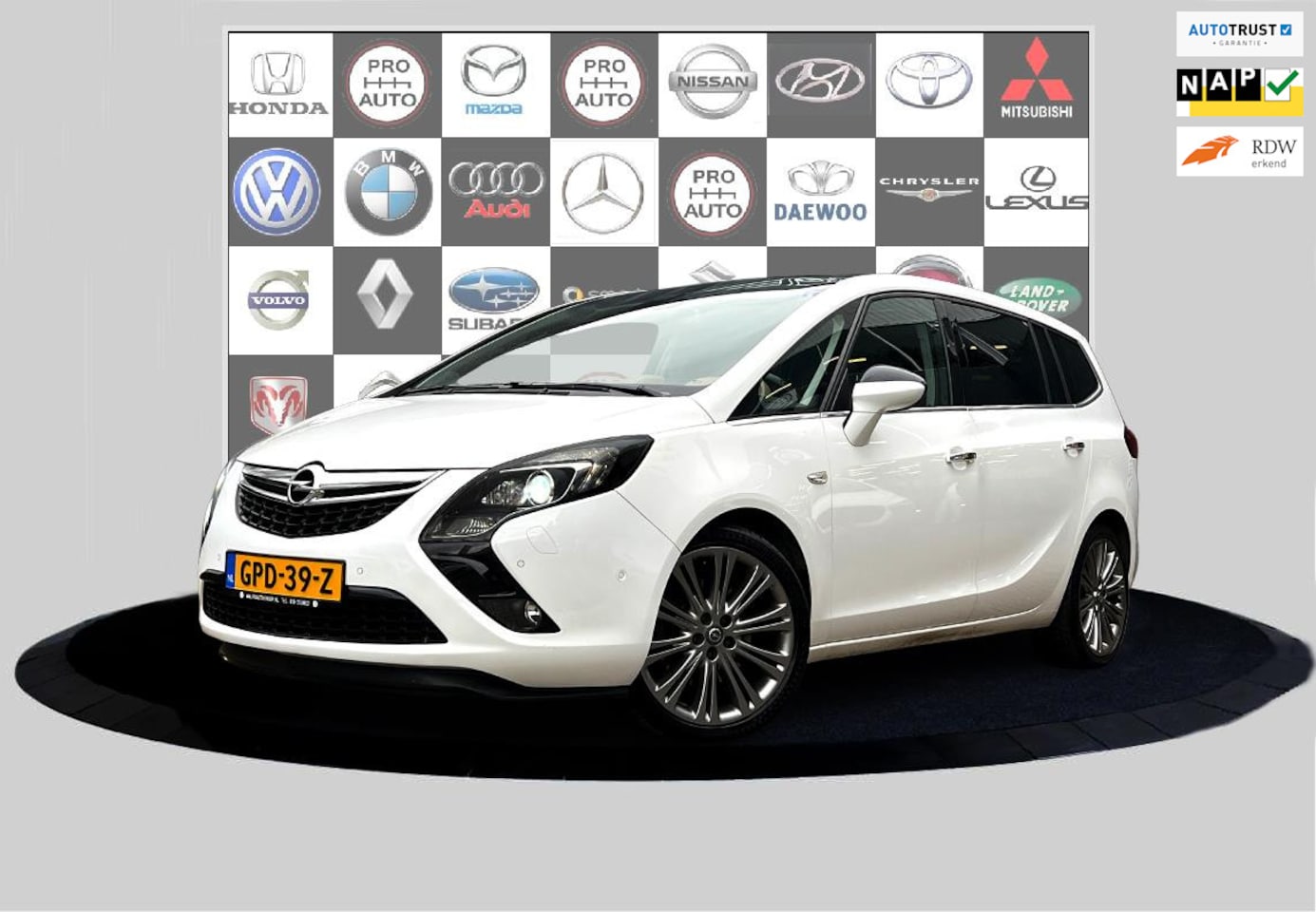 Opel Zafira Tourer - 1.6 Cosmo Panorama_Leder_Navi_Cruise_Clima_Trekh - AutoWereld.nl