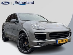 Porsche Cayenne - 3.0 S E-Hybrid Platinum Edition 416pk Automaat | Panorama dak | Achteruitrijcamera | Carpl