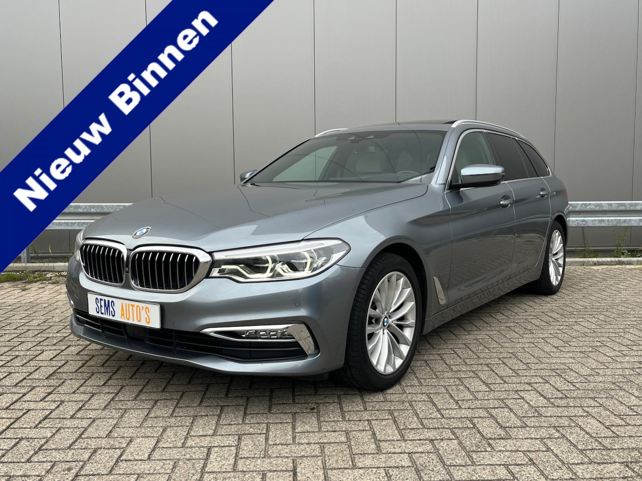 BMW 5-serie Touring - 520d High Executive Face Lift / Full Opties - AutoWereld.nl