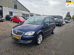 Volkswagen Touran - 1.4 TSI Highline Automaat NAV.+ Clima Bj:2007 NAP