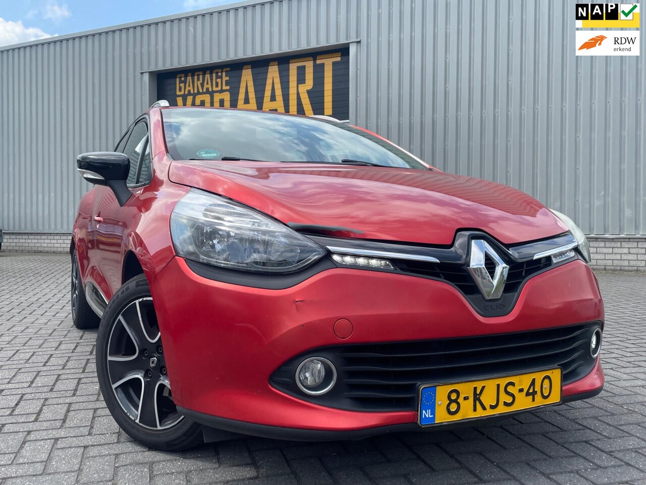 Renault Clio Estate - 0.9 TCe Expression | AIRCO | CRUISECONTROL | NAP | - AutoWereld.nl