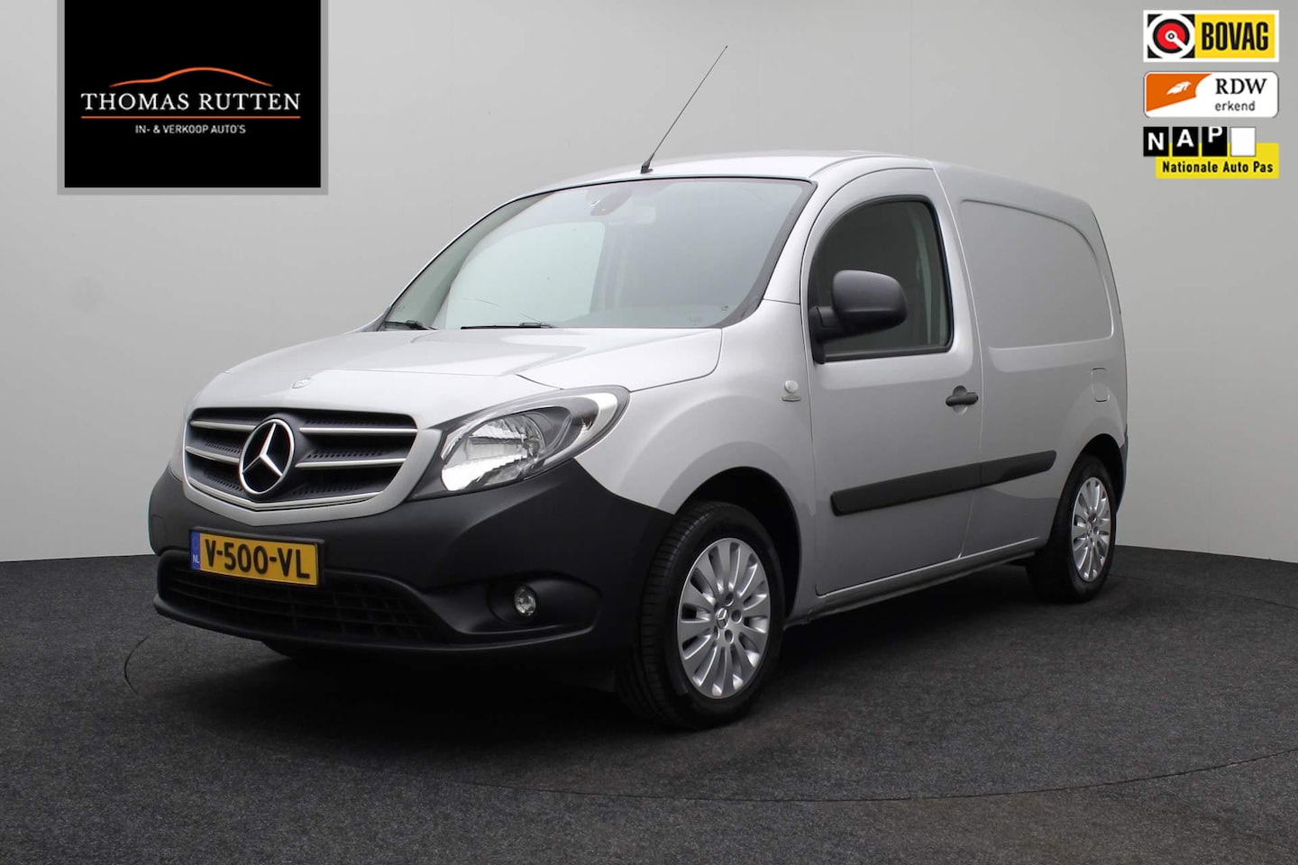 Mercedes-Benz Citan - 111 CDI BlueEFFICIENCY 2019 NAP | Airco | Cruise control | Lichtmetaal | Radio Bluetooth | - AutoWereld.nl