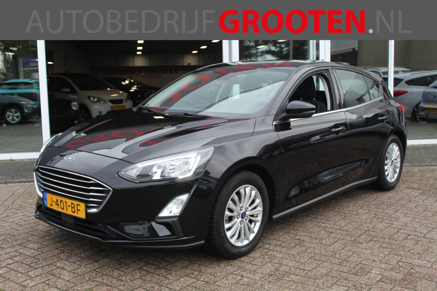 Ford Focus - 1.0 EcoBoost Titanium Business 1.0 EcoBoost Titanium Business - AutoWereld.nl