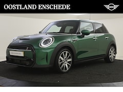 MINI Cooper S - Hatchback Classic Automaat / Premium Go Pakket / Sportstoelen / Achteruitrijcamera / LED /